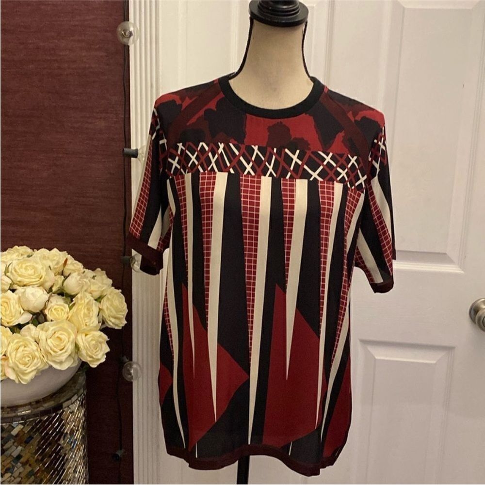 Gucci silk  Geometric Red and Black Women's Top, S
